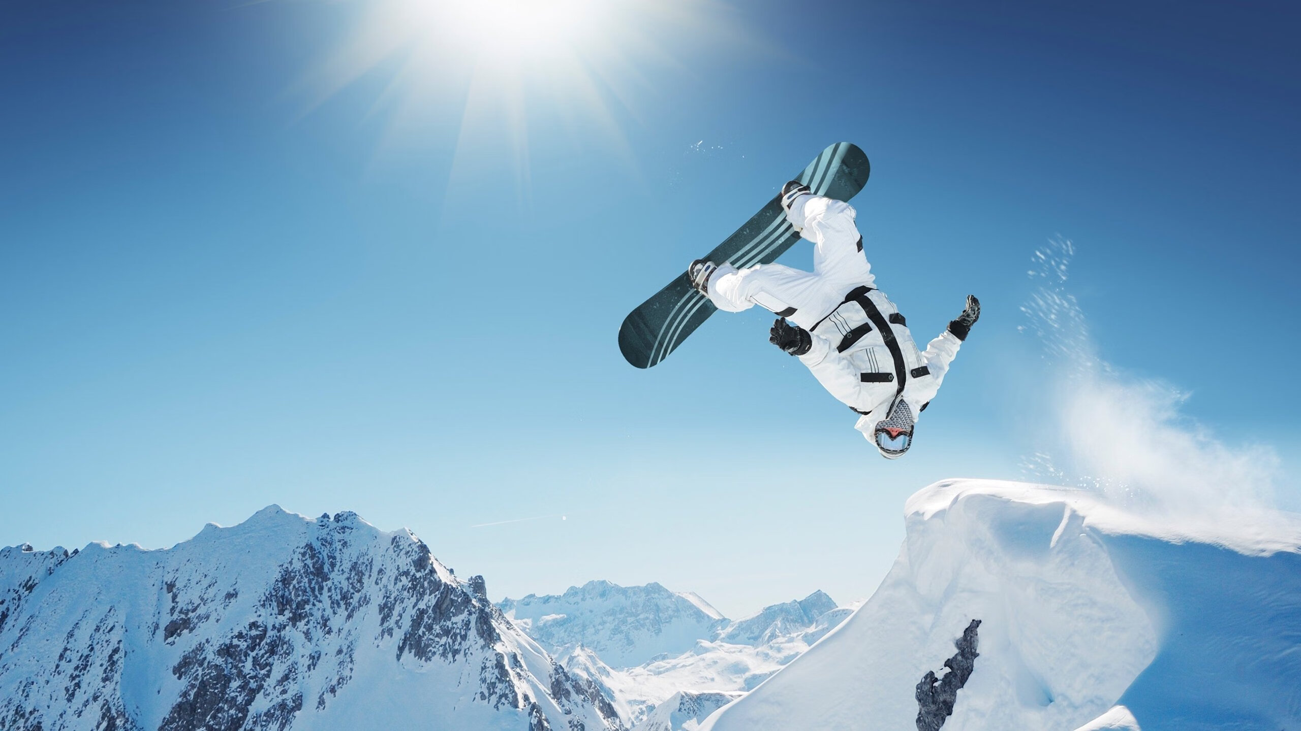 地缘足球，日本拿下阿尔及利亚青训，帕尔默如何预示世界杯新秩序？