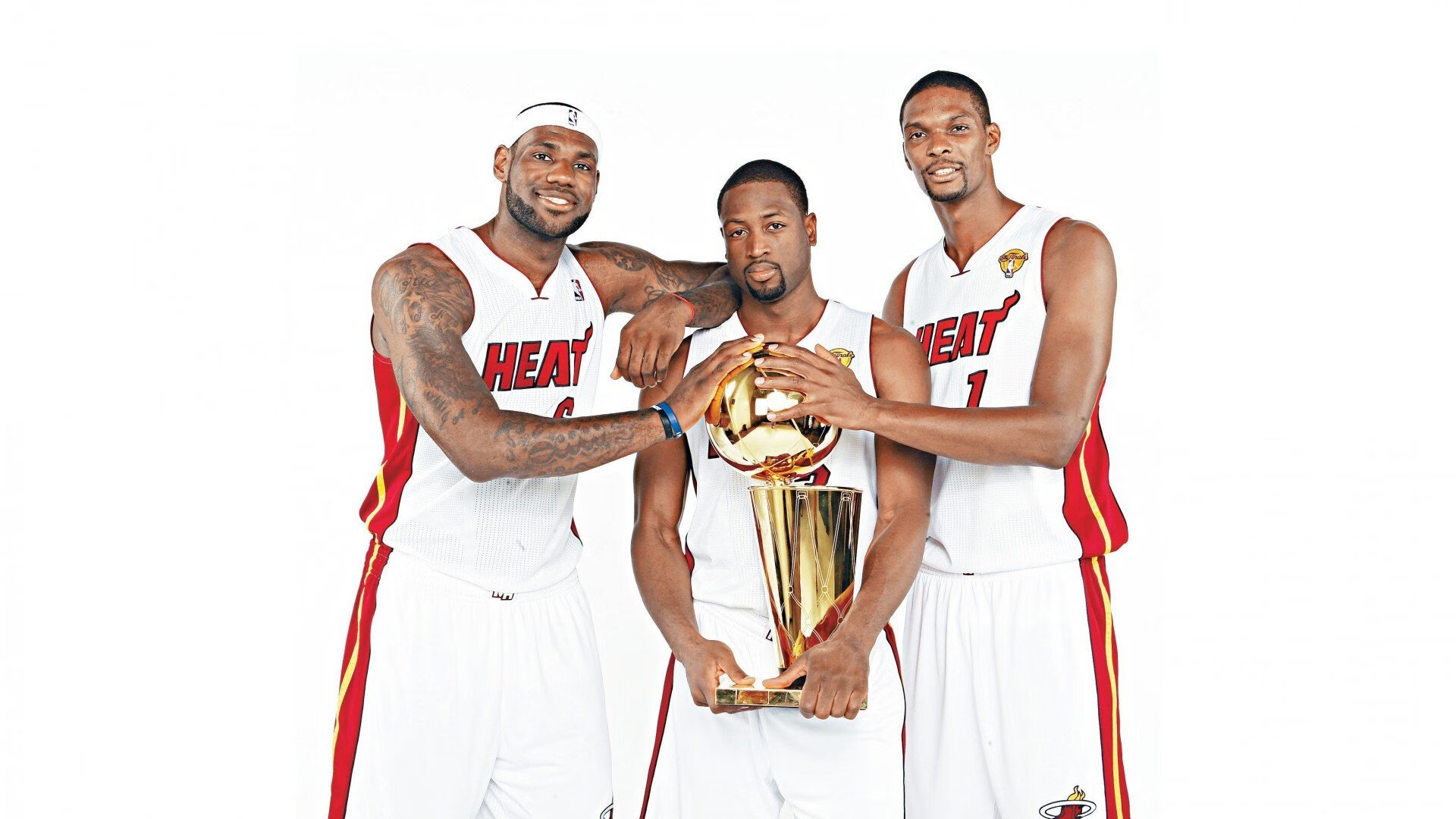 绿茵场上的颠覆与传奇，韩国队碾压德国队，马琳刷新纪录的双重震撼